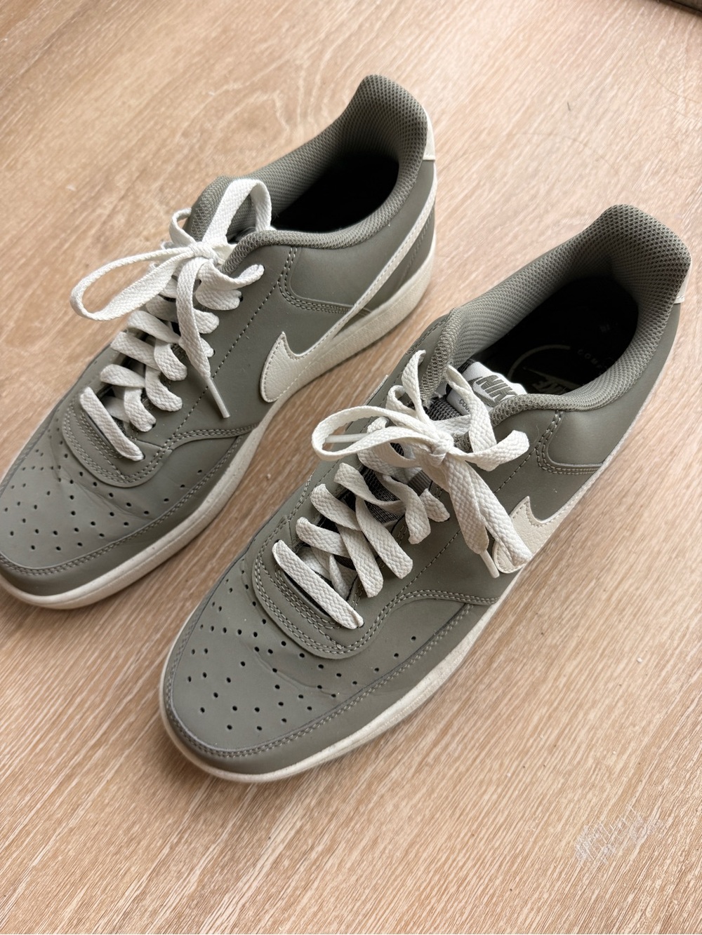 Nike Men’s Low-Top Sneakers in Olive and White